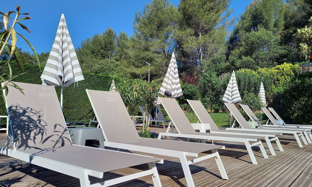 Aubagne House | Royal Palmeraie