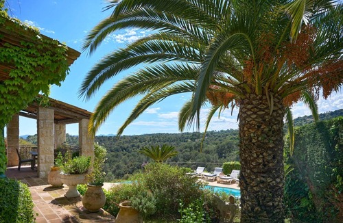 Saint-Paul-de-Vence Villa | La Bastide Vence