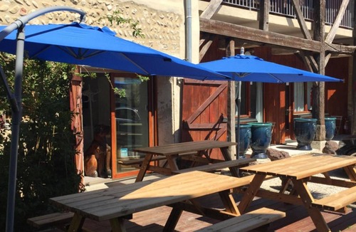 Perouges Hotel | The Resid For Calixte