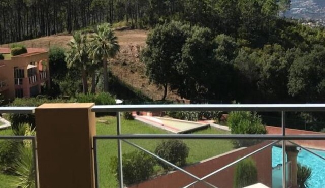 Appart 6 people sea view Bays of Cannes, Théoule sur mer
