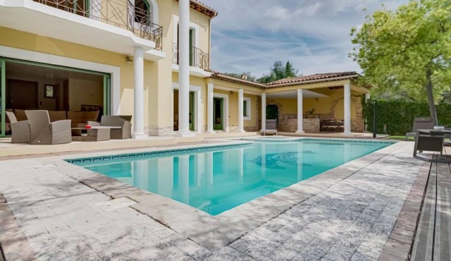 Caliopa by Interhome