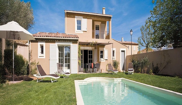 Countryside Provence Villa for 10