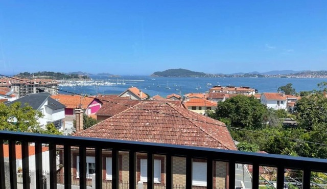 Duplex with Shared Pool, Ribeira