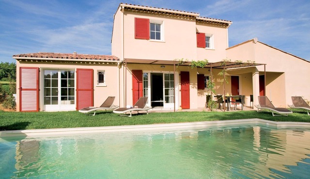Gorgeous Villa for 8 people with pool