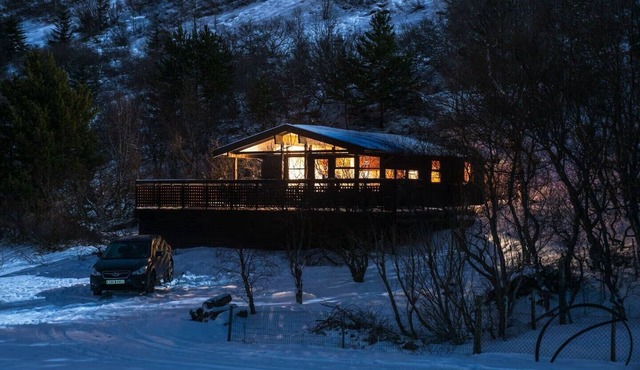 Lovely cabin close to Blue Lagoon