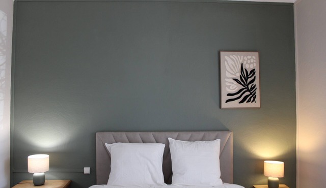 Provencal house with heated pool between Luberon & Alpilles - absolute calm