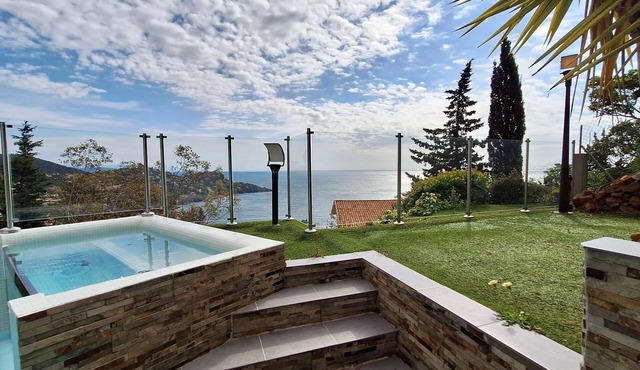 Superbe Villa 4 Chambres - 10 Personnes - Piscine vue Panoramique Méditerranée