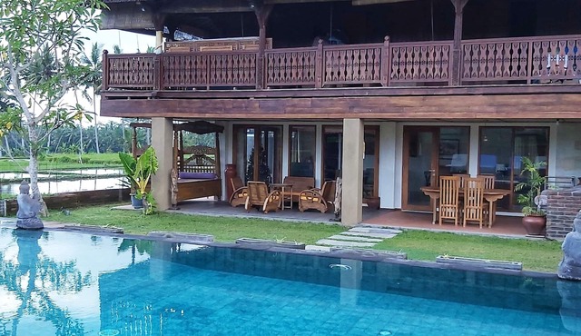 The Joglo Villa Ubud - in the heart of the rice fields