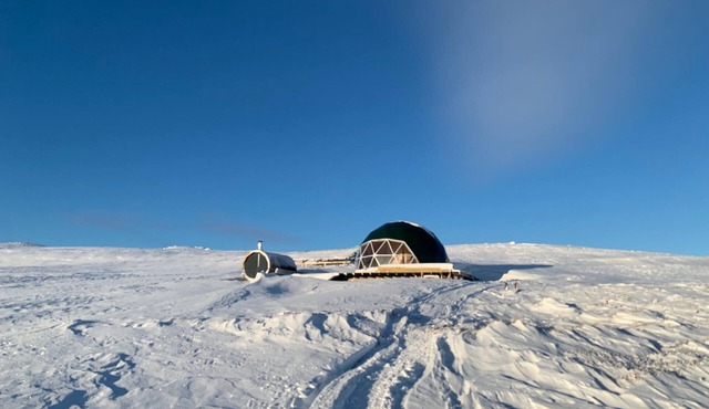 Truly secluded getaway only 30 minutes from Reykjavík.