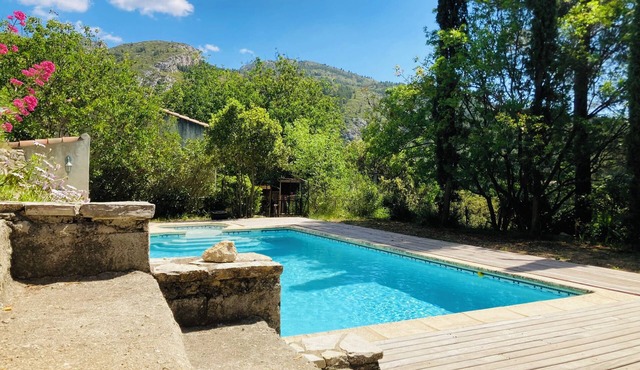 Villa de la Baume" your little Paradise
