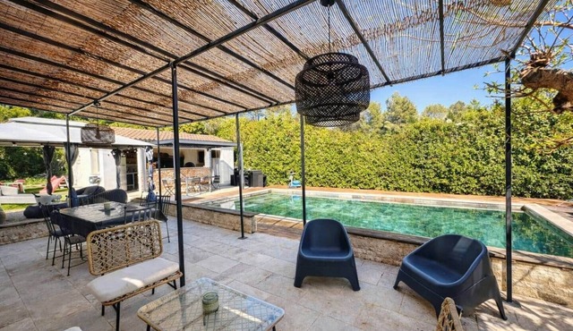 Villa Jasmin – Pool & AC near Aix-en-Provence and Eguilles