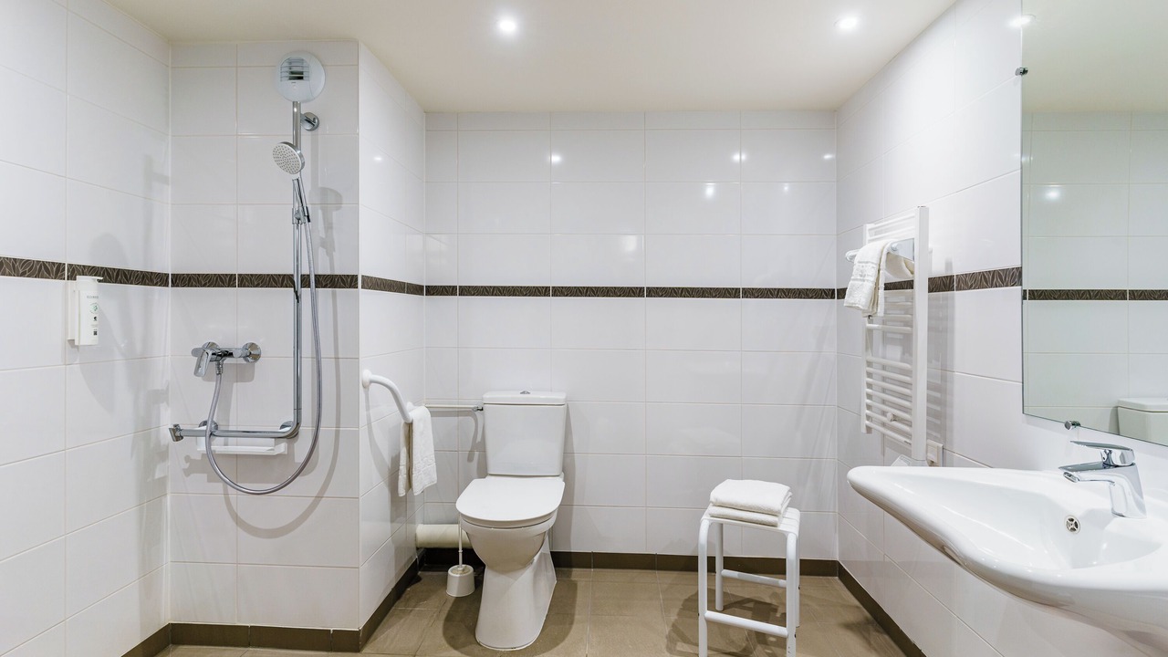 Photo of Bathroom in Salon-de-Provence
