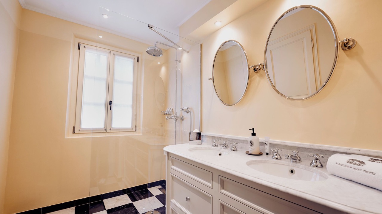 Photo of Bedroom in Saint-Tropez