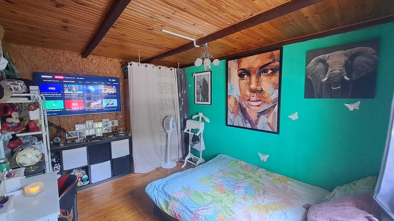 Photo of Bedroom in Roquevaire